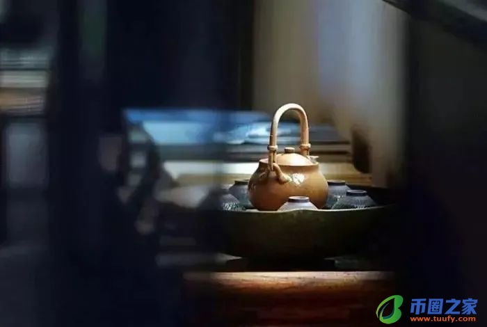 哀而不伤什么意思（哀而不伤的出处和典故）