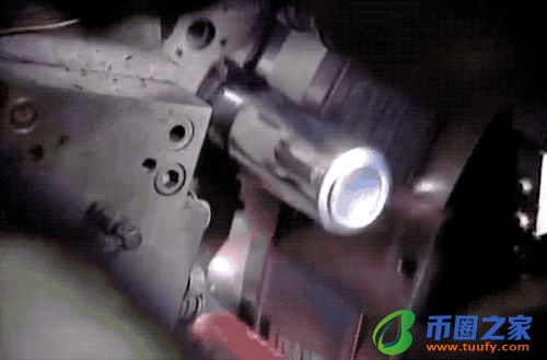 易拉罐是什么材质（易拉罐铝多少钱一斤）