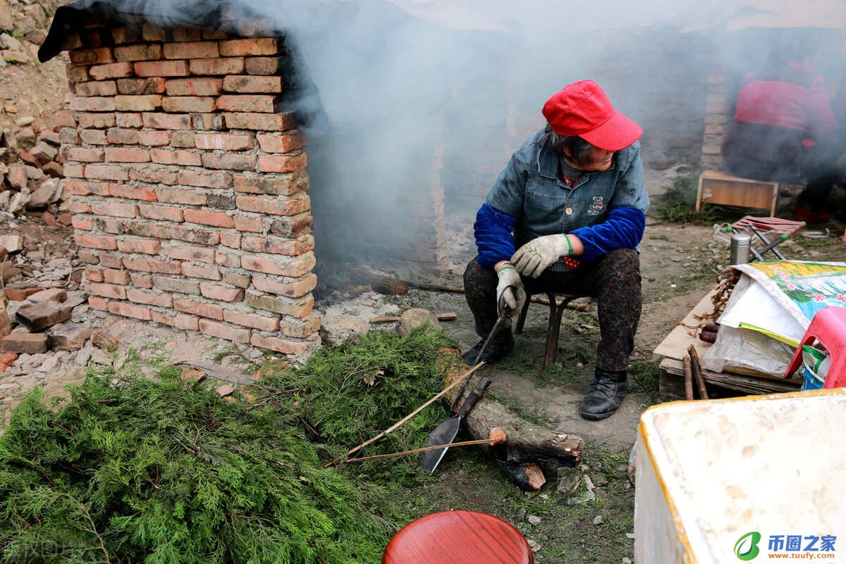 贵州人过年的风俗（贵州人过年的风俗作文）
