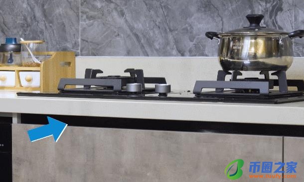 天然气灶打不着火（天然气燃气灶打不着）