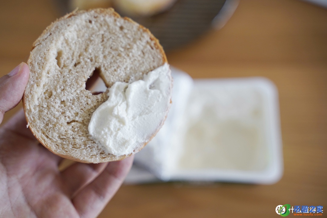 奶酪是什么味道的（奶酪是什么味道的东西）