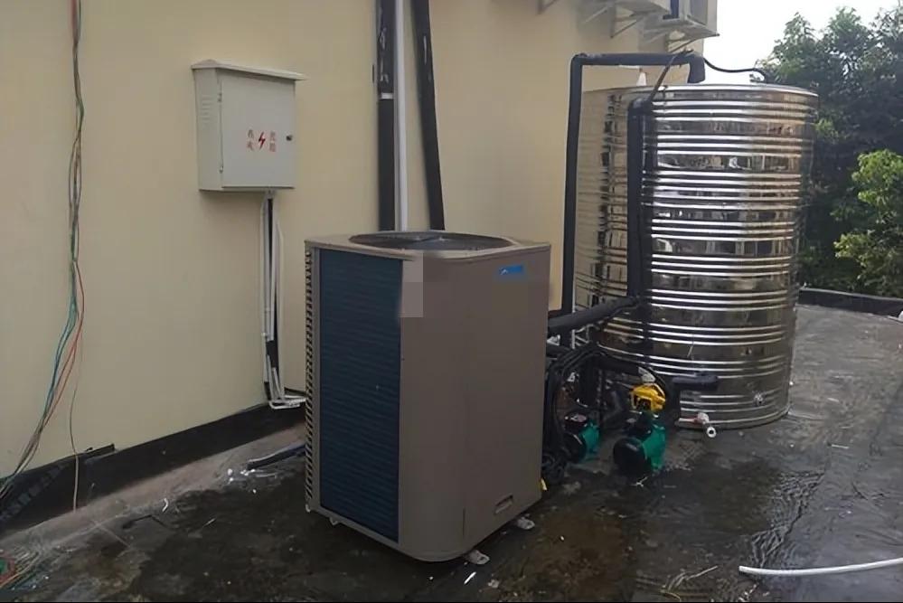 空气能热水器缺点（家用空气能热水器优缺点）