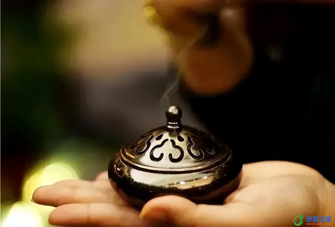 哀而不伤什么意思（哀而不伤的出处和典故）