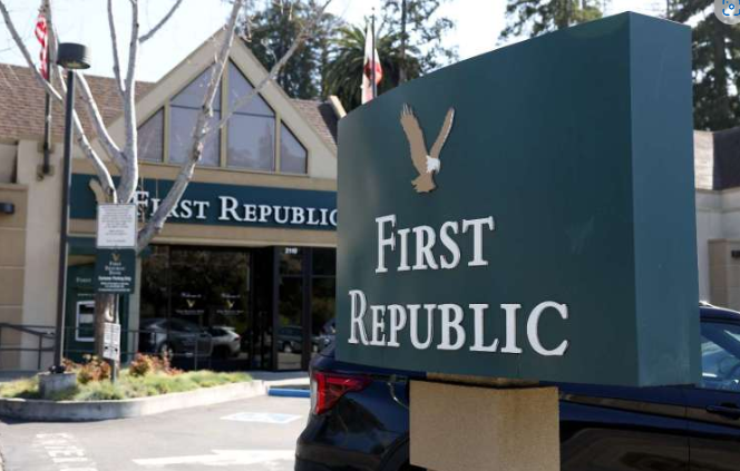 股价崩盘仍在进行中，第一共和银行累计跌幅超过80%