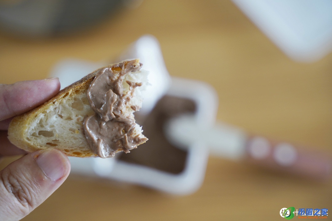 奶酪是什么味道的（奶酪是什么味道的东西）