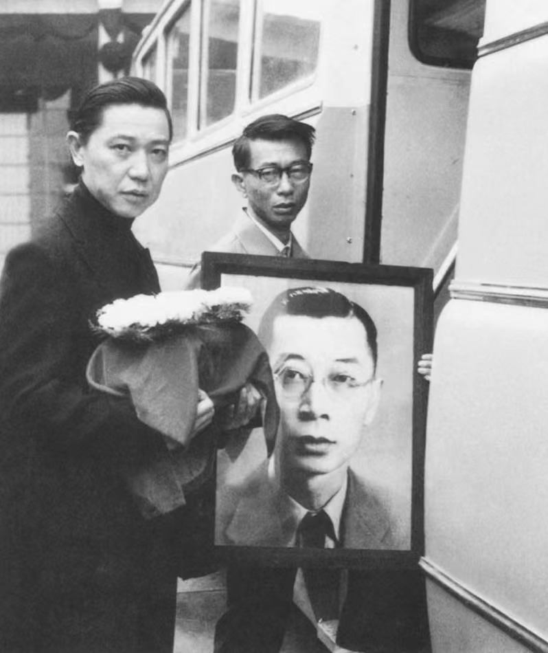 傅雷是个怎样的人（傅雷是个怎样的人400字）