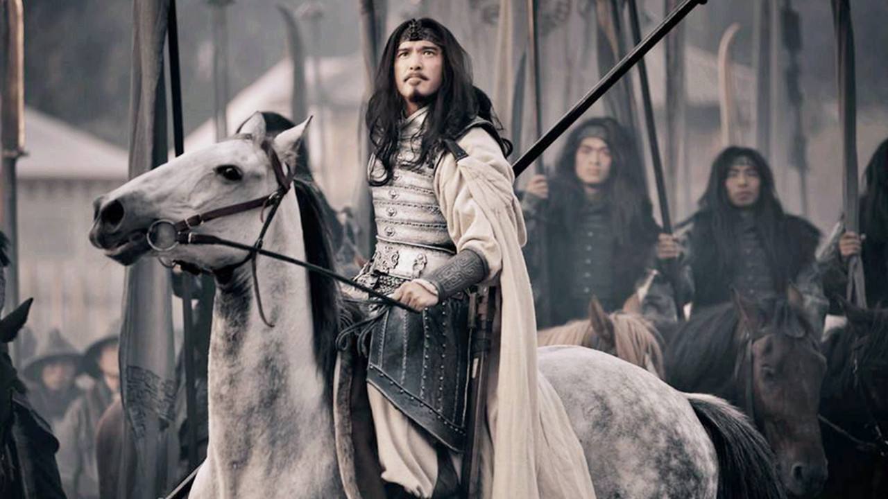 三国时期割须弃袍的是（三国演义中割须弃袍的是谁）