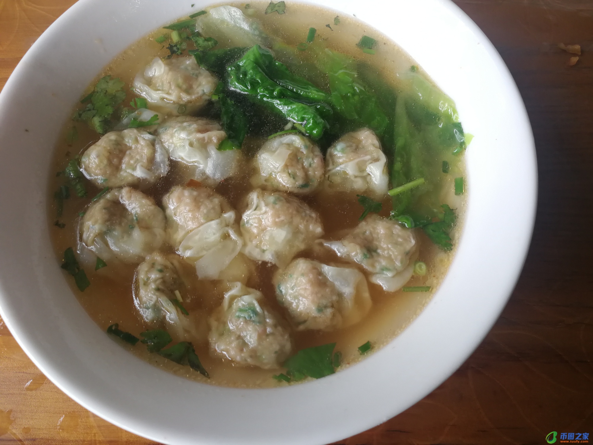 小馄饨煮几分钟熟（馄饨怎么包）