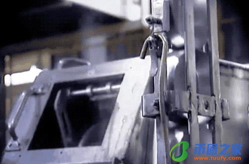 易拉罐是什么材质（易拉罐铝多少钱一斤）