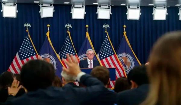 全球经济恶化前夕 美联储加息依旧持续