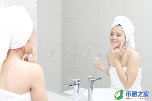 精华液什么时候用（精华液哪个牌子最好用）