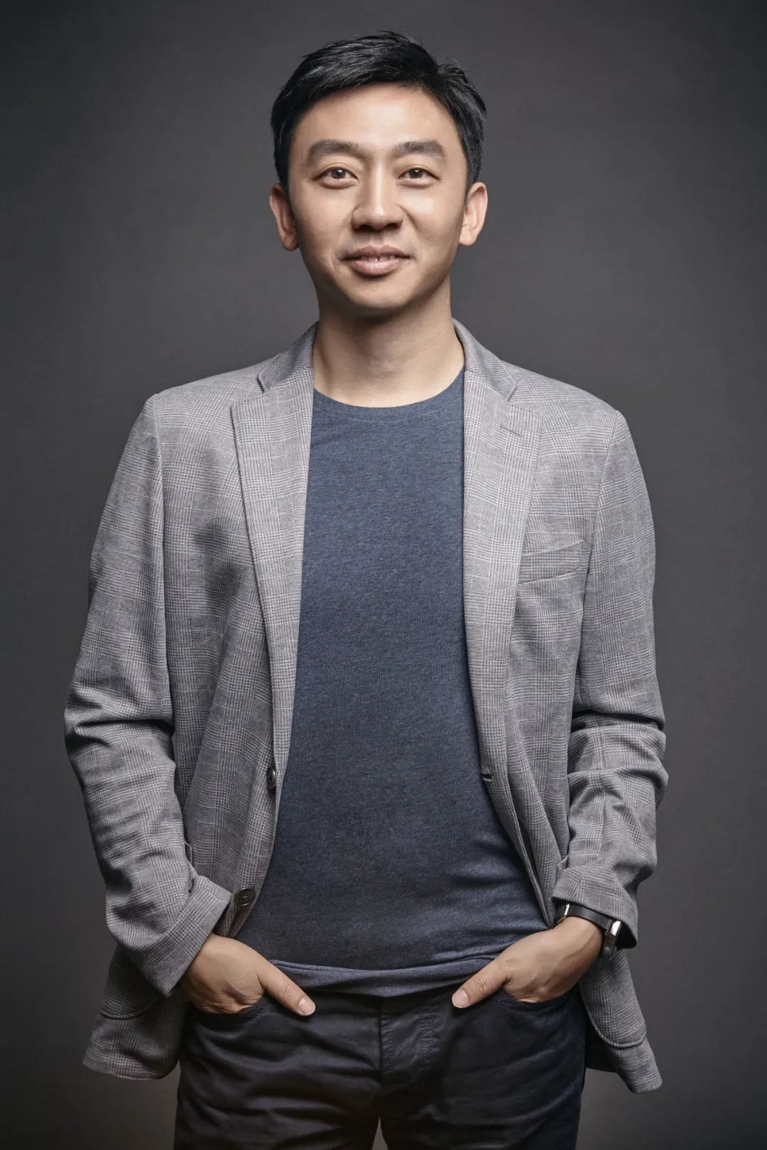 前Google科学家李志飞劝各位冷静点:通用大模型不一定适合所有人,包括大佬们 前Google科学家李志飞劝各位冷静点:通用大模型不一定适合所有人,包括大佬们