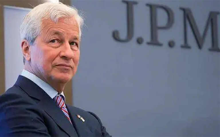 杰米·戴蒙:随着金融环境收紧 美国经济的乌云正在聚集