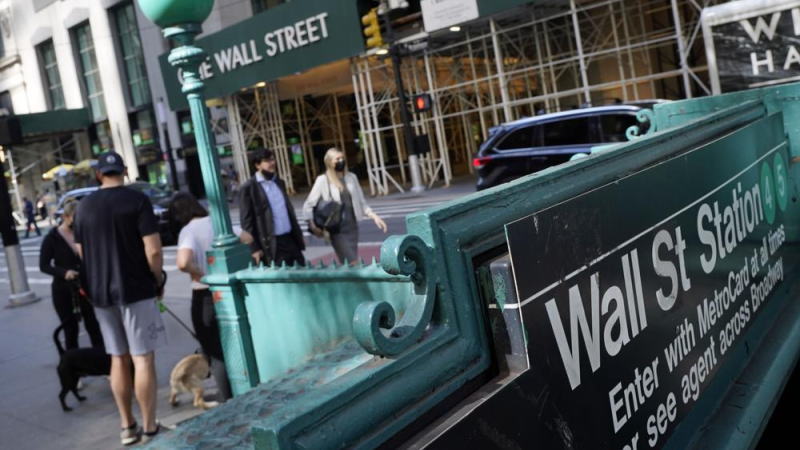 美银调查报告:全球基金经理股债配置比创金融危机以来新低