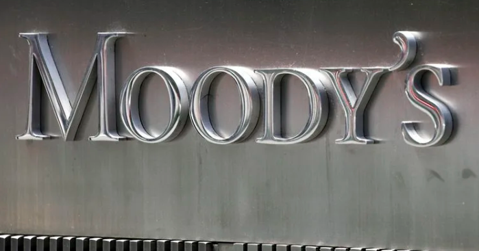 穆迪下调11家区域银行评级