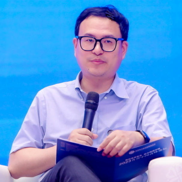 全网曝光量突破1000万+,国际顶流设计师与数字科学家组建豪华评委团助阵中国首个AIGC服装设计大赛!11 全网曝光量突破1000万+,国际顶流设计师与数字科学家组建豪华评委团助阵中国首个AIGC服装设计大赛!11