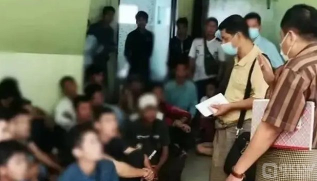 云南一女大学生疑似被贩卖缅北被折磨的体无完肤!