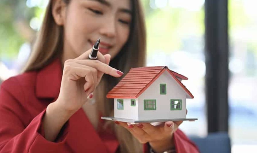 How to Become a Mortgage Loan Originator?