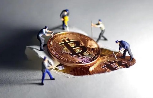 比特币价格近历史高点,美国ETF资金流入助推涨势,以太坊紧随其后展露锋芒