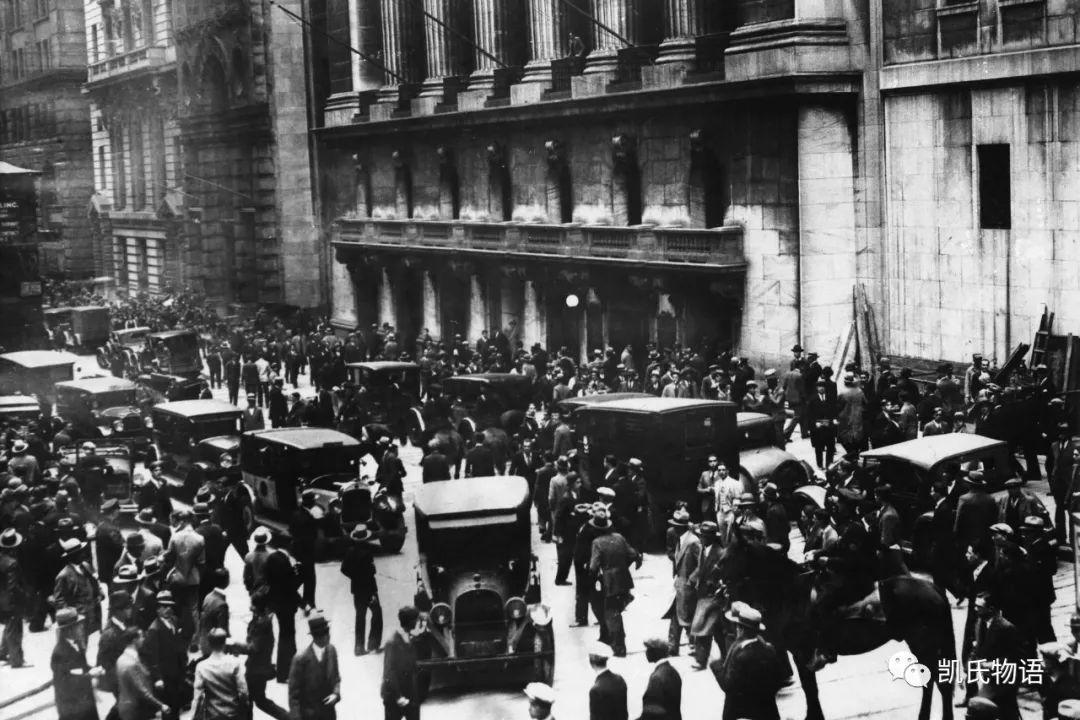 美元向左,比特币向右 | 精选8 美元向左,比特币向右 | 精选8