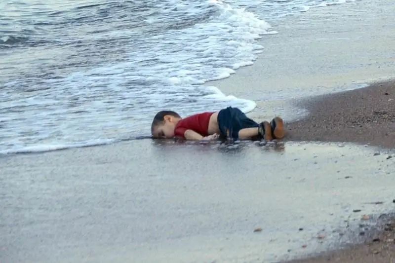 自由与失控：电报的创始人及其《黑客帝国》11