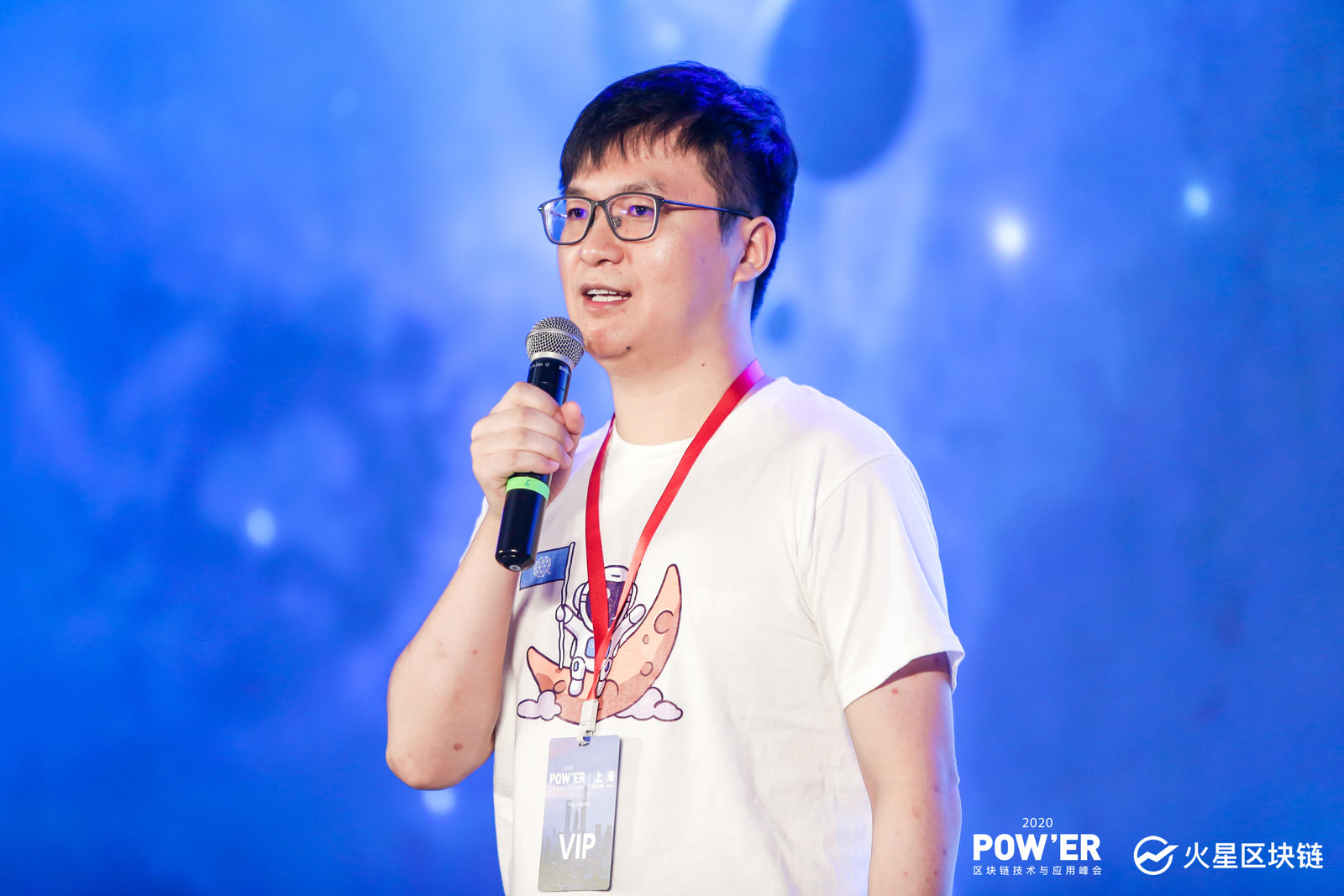 今天的建议:对于公共连锁的未来,我们需要同时解决链上和链下两个问题 今天的建议:对于公共连锁的未来,我们需要同时解决链上和链下两个问题