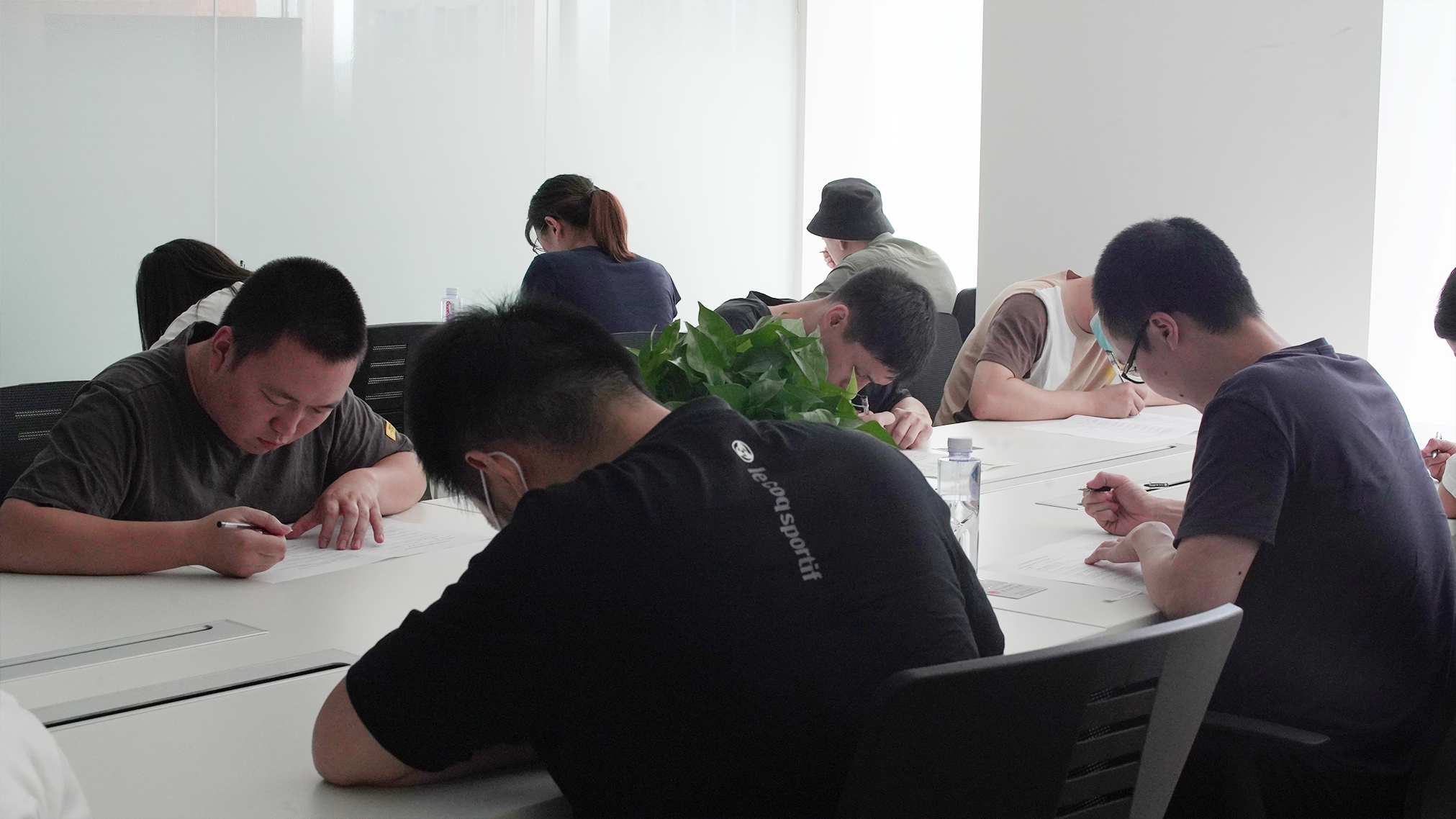 请查看国家区块链技能证书。区块链人才需求增长67%，在新基础设施建设中排名第一