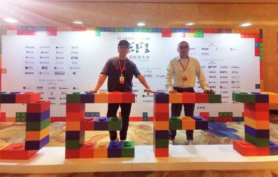 专访蜻蜓冯波:传统机构在defi领域没什么可做的,区块链是互联网之外的一个平行世界 专访蜻蜓冯波:传统机构在defi领域没什么可做的,区块链是互联网之外的一个平行世界