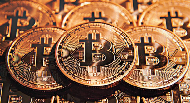 比特币逼近历史高点,明年上10万美元不是梦? 比特币逼近历史高点,明年上10万美元不是梦?