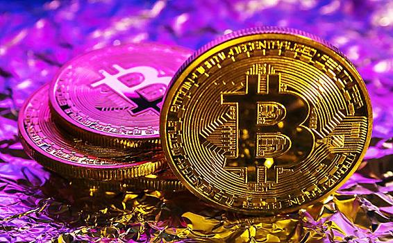 币圈小蝶：炒币不要放弃选择，别让投资变成遗憾