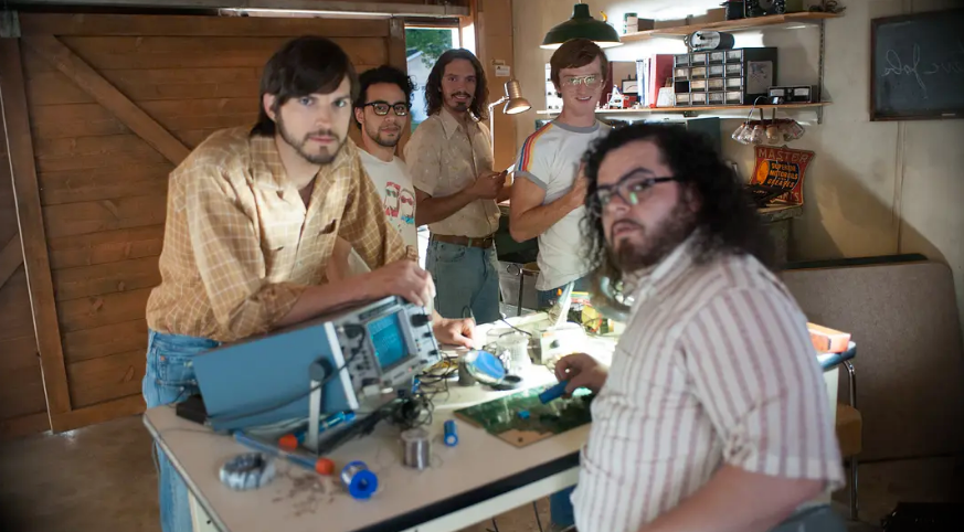 苹果联合创始人意外而合理地进入区块链