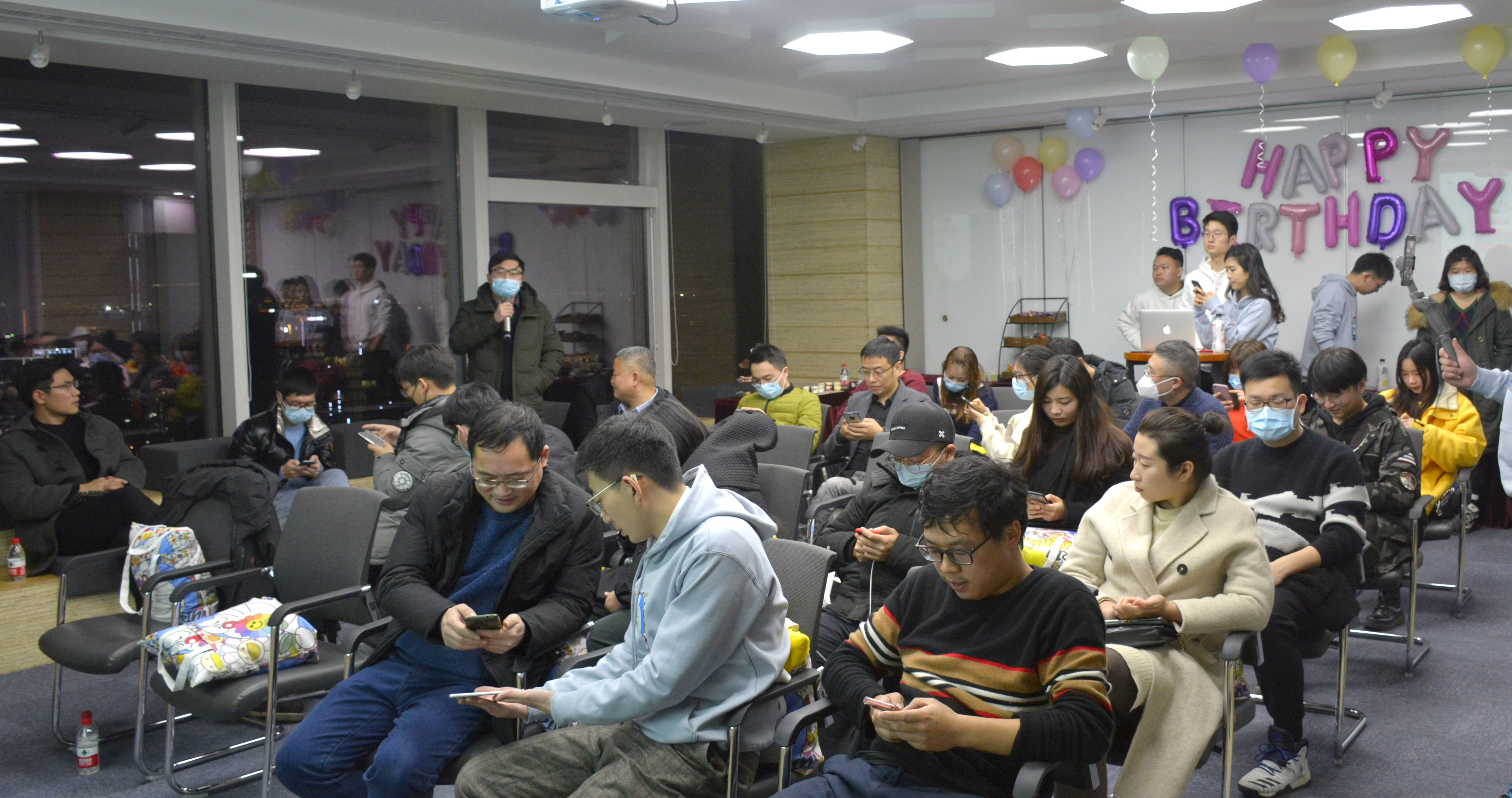 Grin两周年生日会圆满举办，Grin和它的朋友们的故事才刚刚开始！2