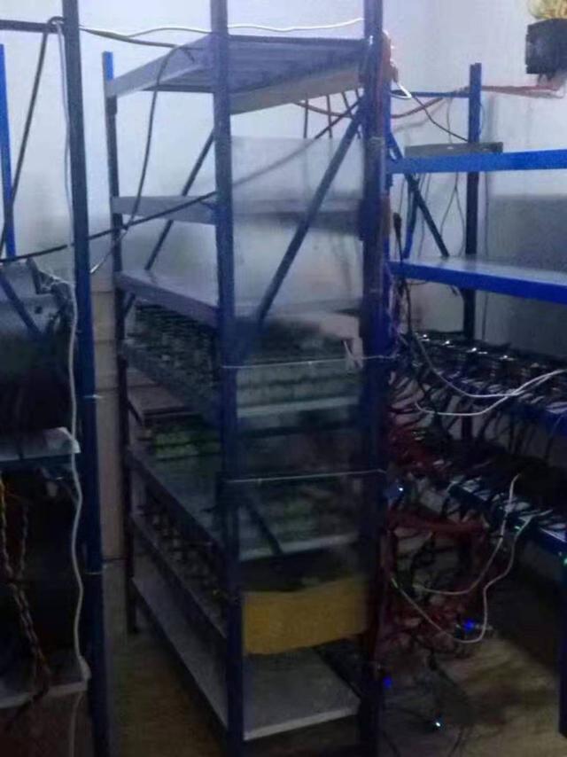 比特币再次飙升，再次突破4万美元。近33亿资金24小时内从未回流，8.9万人破位。怎么搞的？1