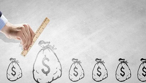 【比特币价格】比特币的价格通常在一天和一周内是低的和高的
