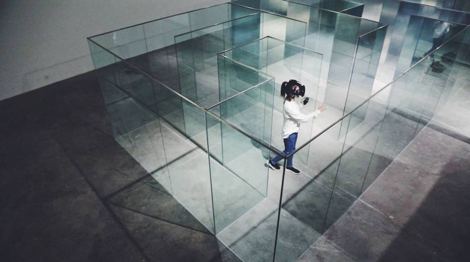 在现实与虚拟现实碰撞的视觉盛宴上，“虚拟栖息地——镜中的模因”大型艺术展即将拉开帷幕3