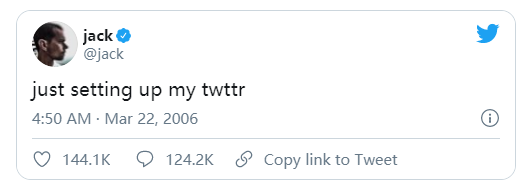 Twitter首席执行官杰克•多西（jackdorsey）正在为自己的第一条tweet进行NFT拍卖1