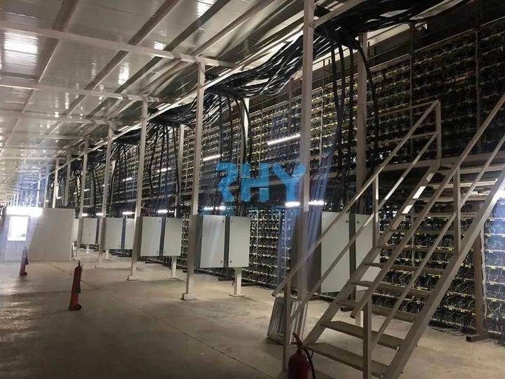 在炸了显卡之后，ps5和MacBook又开始了投币圈6