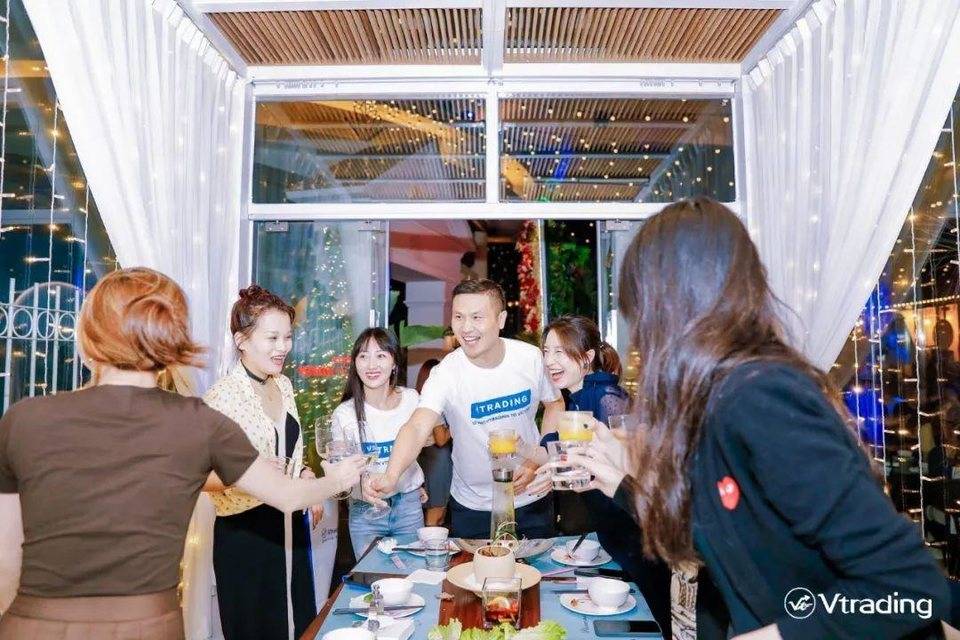 砥砺叁载·奋楫扬帆”：Vtrading三周年庆典圆满落幕5