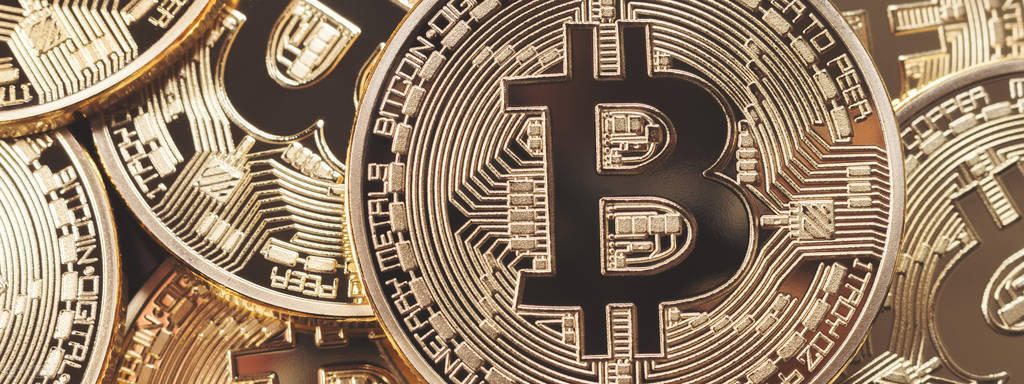 币圈柒姐/五一假期临近市场热度不减.ETH还将再创新高.BTC突破压制