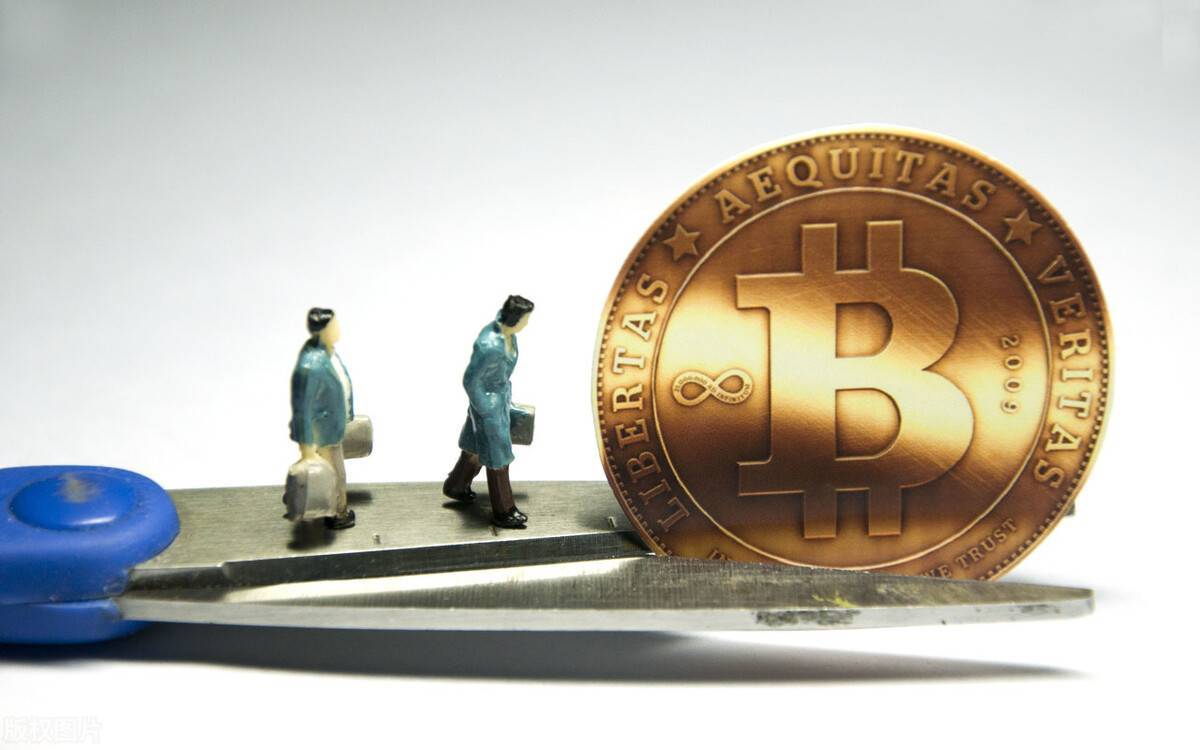 近几个月来，机构需求有所下降。比特币投资者是时候“撤退”了吗？