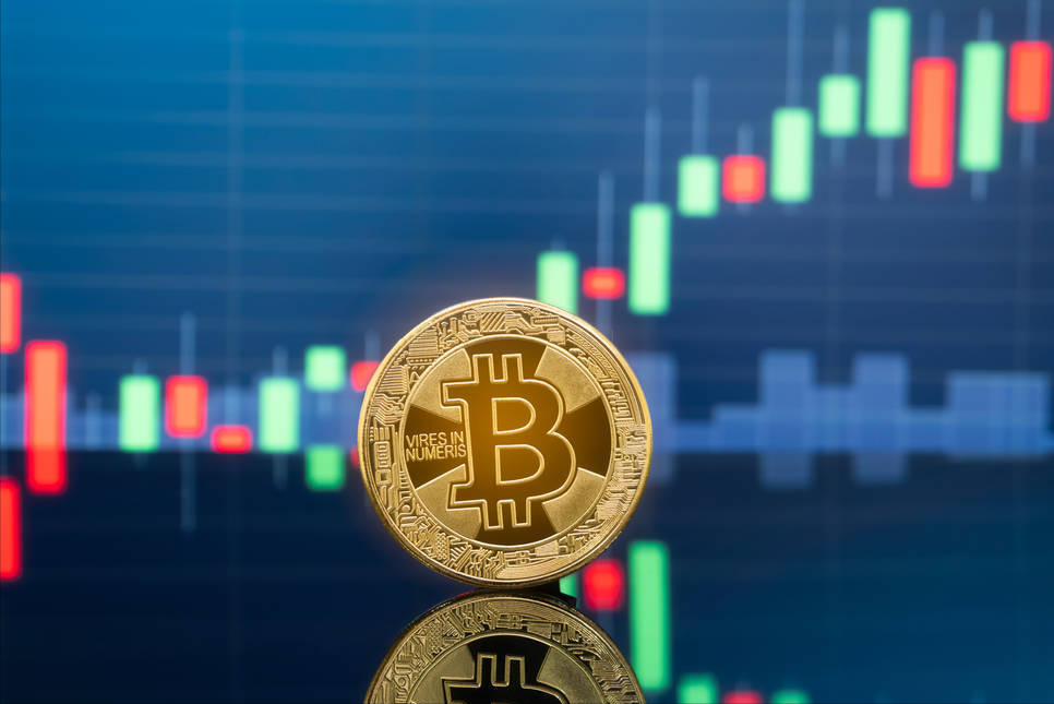 6/5比特币和以太坊的缓慢上升和快速下降的局面继续，未来的运营开始从入口位置进行控制