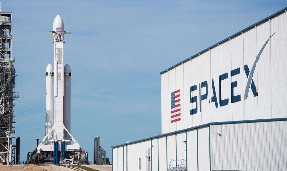 在三分钟内了解锂金融:一个分散的甲骨文定价与集体智慧 在三分钟内了解锂金融:一个分散的甲骨文定价与集体智慧