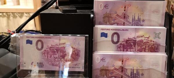 美元化的失败还是比特币合法化的破坏