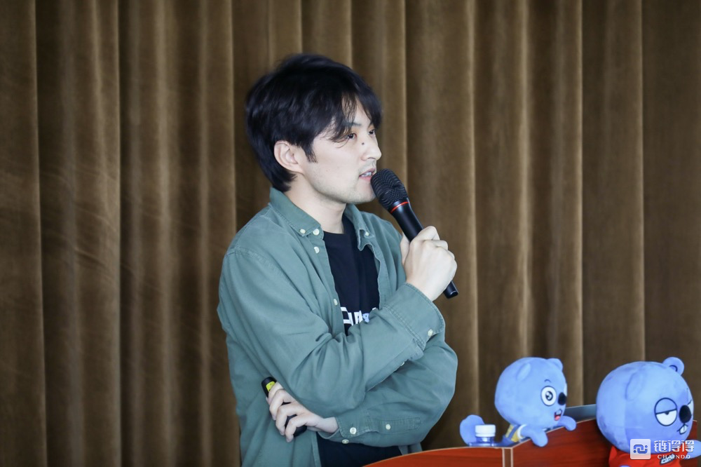 当思想者遇到艺术家，化装狂欢节圆满结束