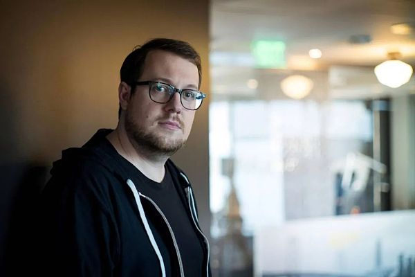 三个与狗狗币有关的人：一个退出了币圈，一个重新进了币圈，一个想上天2