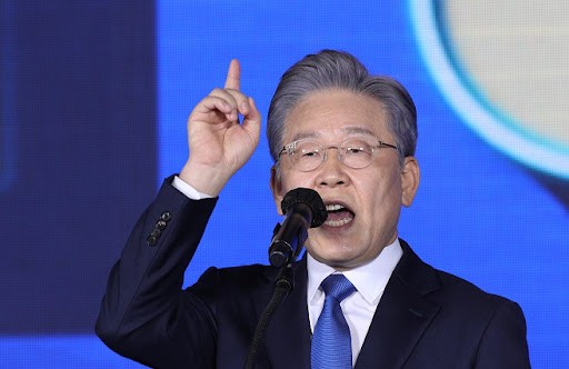 South Korean Presidential Candidate to Raise Funds Through NFTs: Report