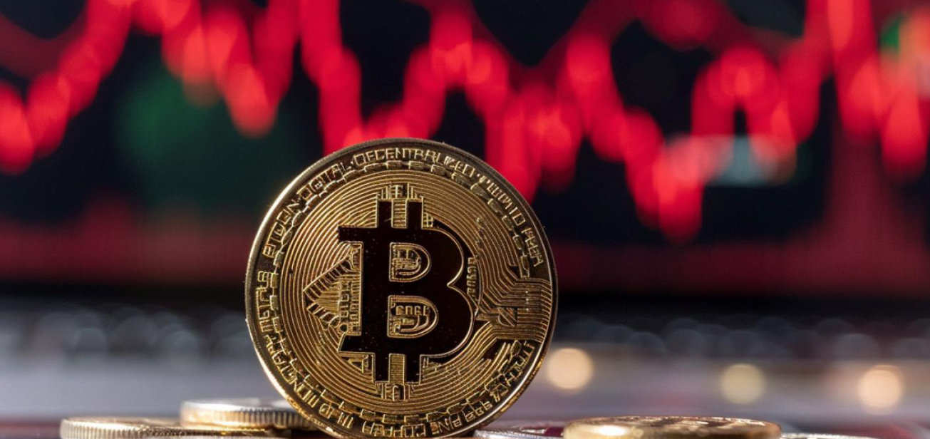 第二季度开始,比特币价格跌幅超过4%,重新测试6.8万美元支撑位 第二季度开始,比特币价格跌幅超过4%,重新测试6.8万美元支撑位